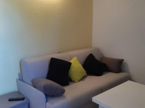 Studio cozy au pied des pistes avec balcon et parking - Centre station - FR-1-516-69